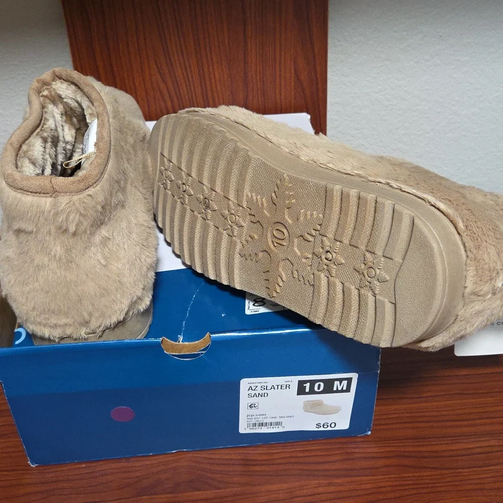 Arizona Jean Company Sand Faux Fur Booties